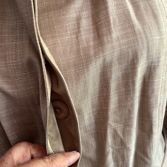 Ellen Tracy, silk/linen/virgin wool blend jacket/blazer with belt, 8 - Picture 6 of 13